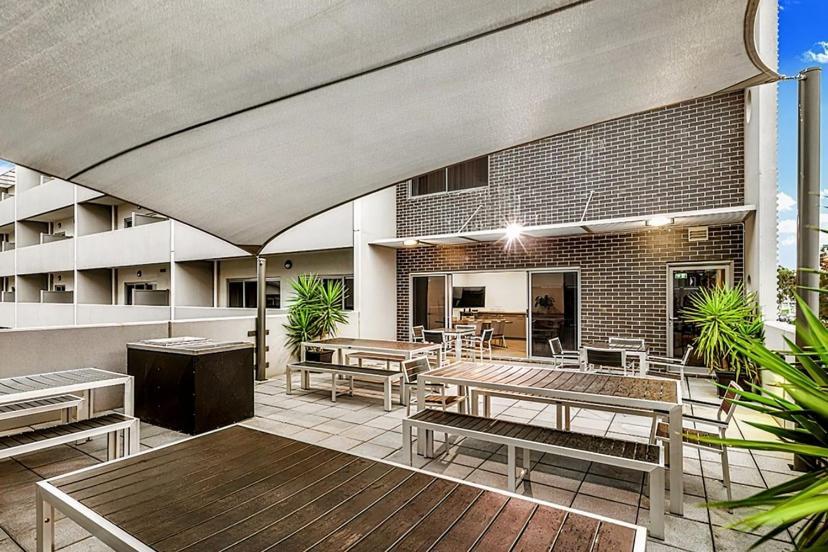 Aparthotel Quest Bundoora Melburne Exterior foto